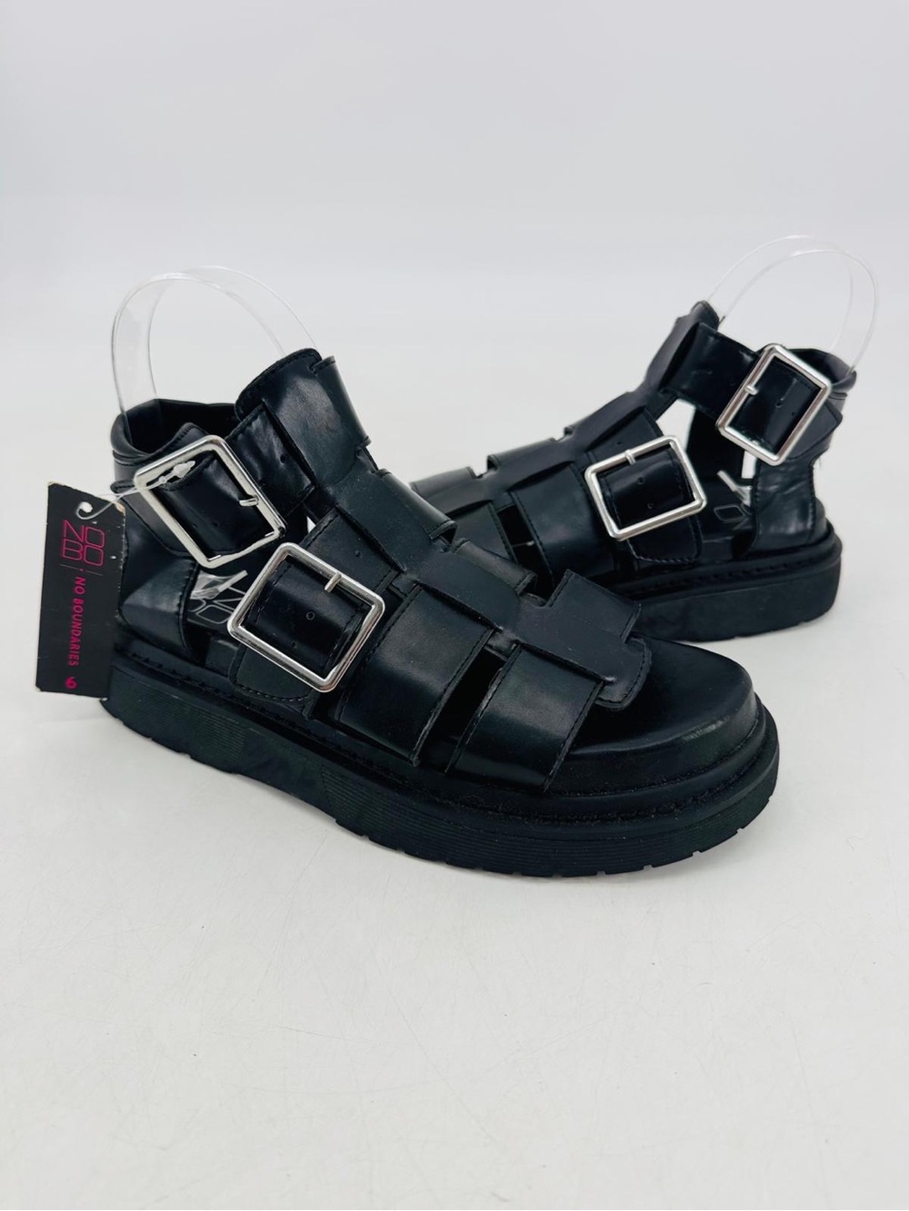No Boundaries NEW Grunge Punk Goth Lug Sole Platform Fisherman Sandals NWT